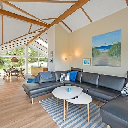 Antonette Holiday home
